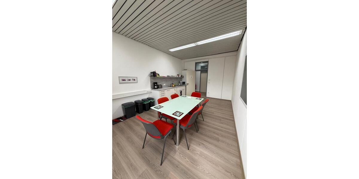 Gewerbeobjekt Putzbrunn - 660&euro; | Angebot:24753897