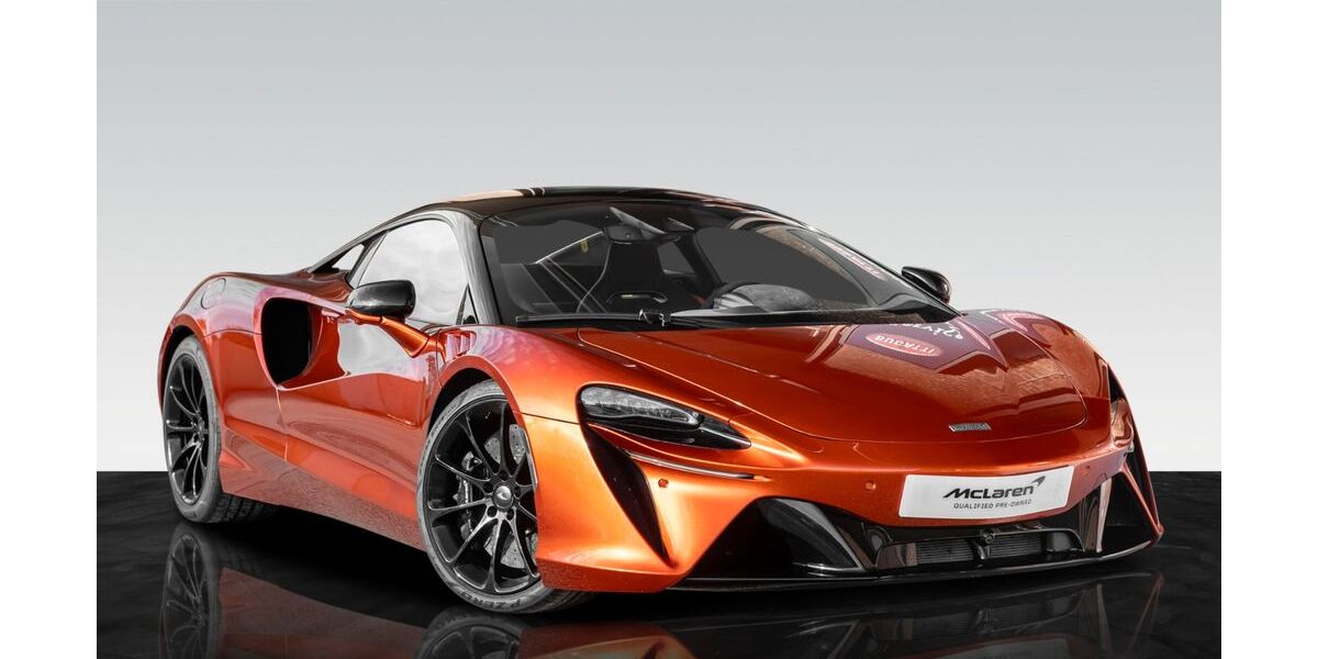 McLaren Artura 5.500 km 225.700 &euro; München 80939