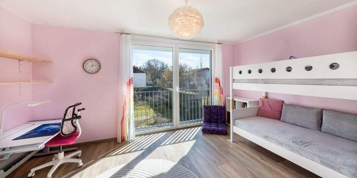 Reihenendhaus München Trudering-Riem - 4 Zimmer, 120 m&sup2;, 1.099.000&euro; | Angebot:25775537