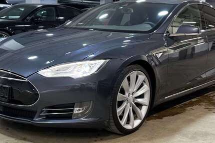Tesla Model S 179.265 km 18.999 &euro; München 81675