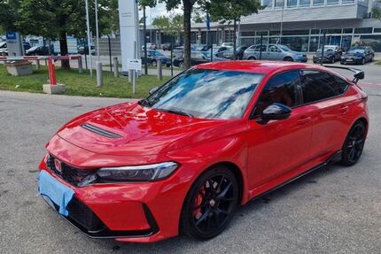 Honda Civic 52.000 km 41.000 &euro; München 80935