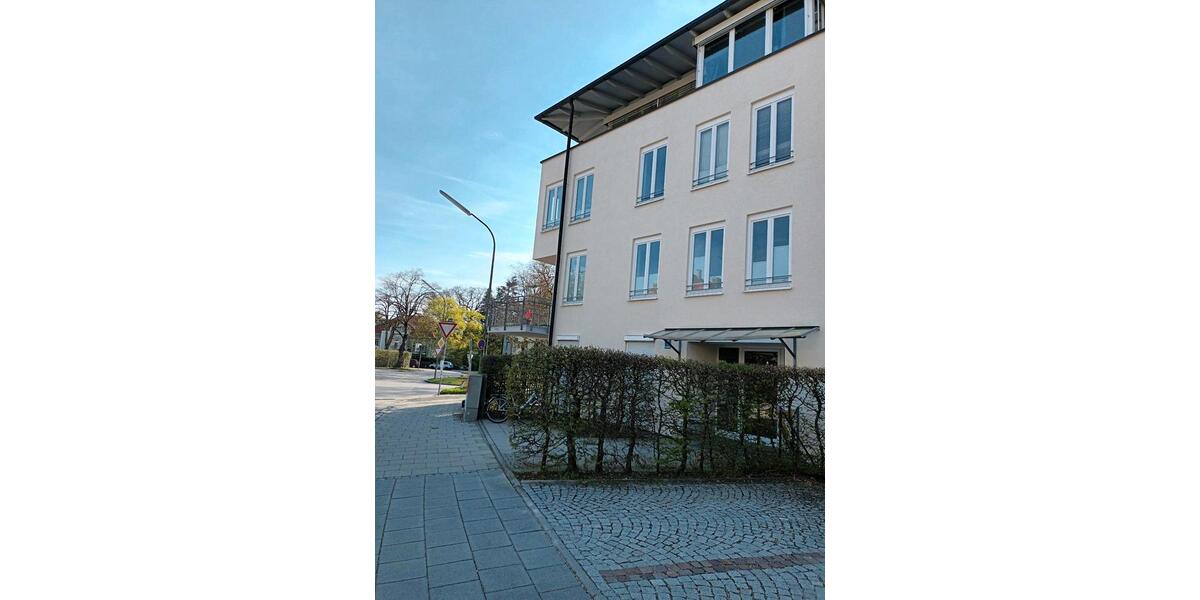 Etagenwohnung Gauting - 3 Zimmer, 102 m&sup2;, 789.000&euro; | Angebot:26544863