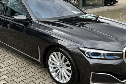 BMW 740 99.800 km 55.900 &euro; Wörthsee 82237