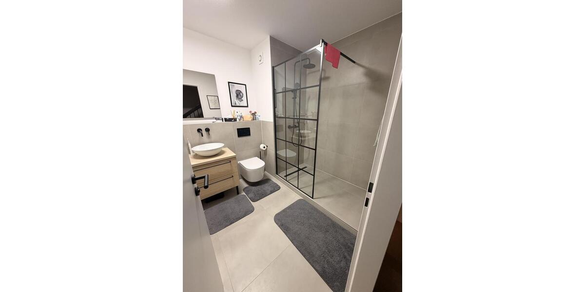 Reihenhaus München Bogenhausen - 7 Zimmer, 130 m&sup2;, 3.690&euro; | Angebot:25844361