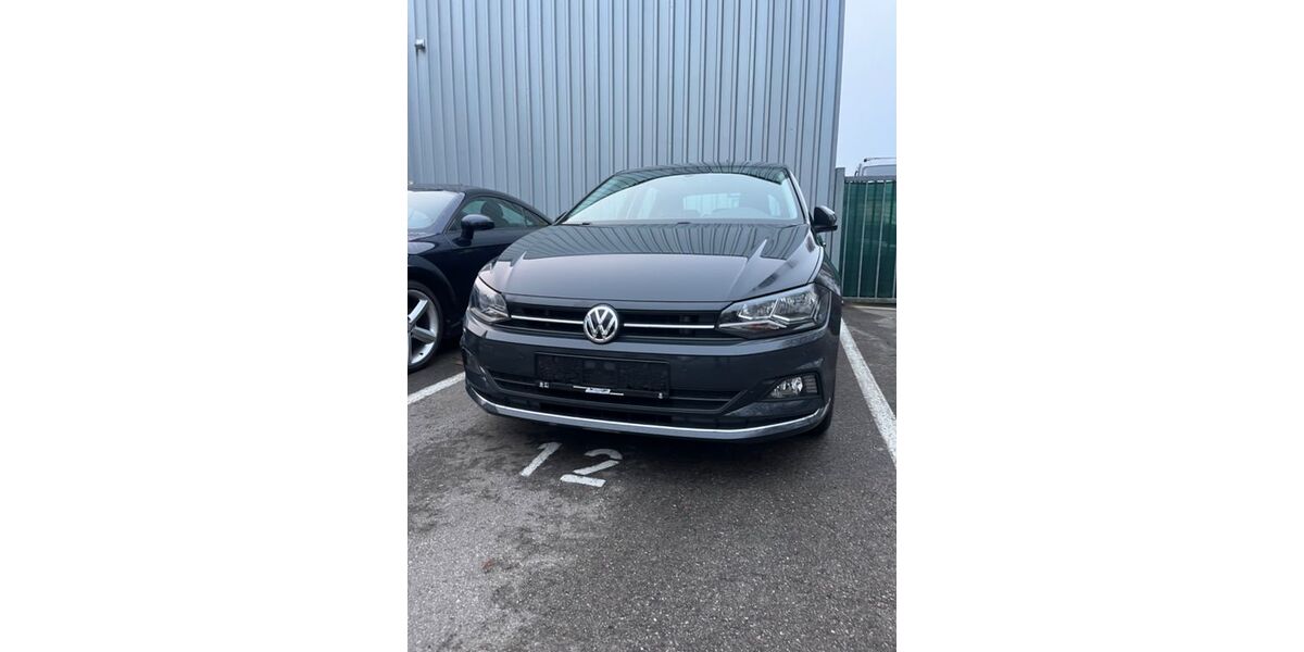 VW Polo 136.000 km 14.200 &euro; München 81929