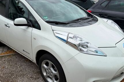 Nissan Leaf 22.800 km 6.299 &euro; Markt Schwaben 85570