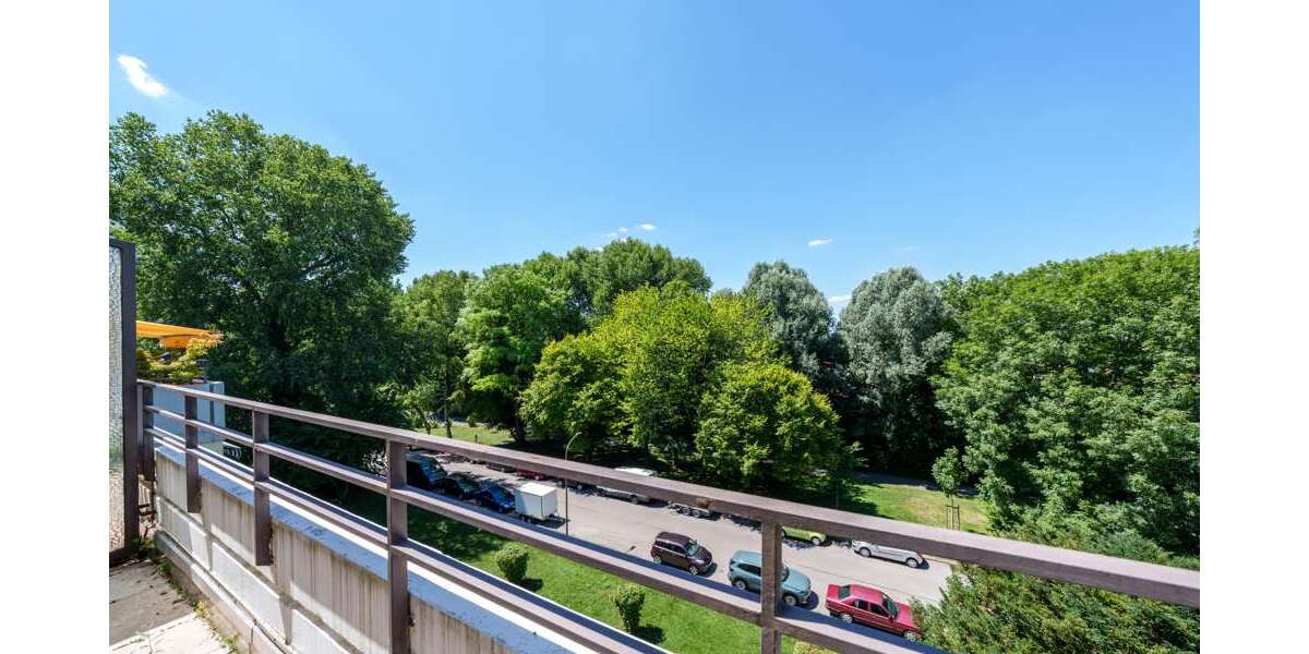 Etagenwohnung Gröbenzell - 2 Zimmer, 79 m&sup2;, 1.370&euro; | Angebot:27440583