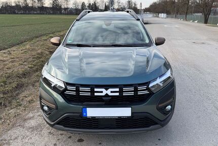 Dacia Jogger 22.000 km 17.500 &euro; München 81241