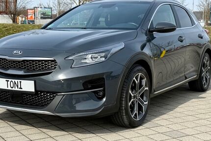 Kia XCeed 69.573 km 18.900 &euro; München 81243