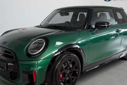 Mini John Cooper Works 4.605 km 37.890 &euro; München 80807