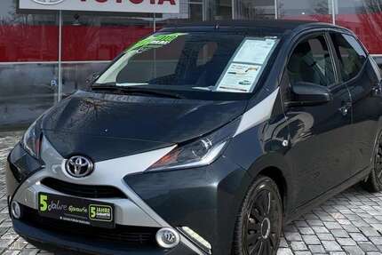 Toyota Aygo 42.997 km 9.990 &euro; München 80687