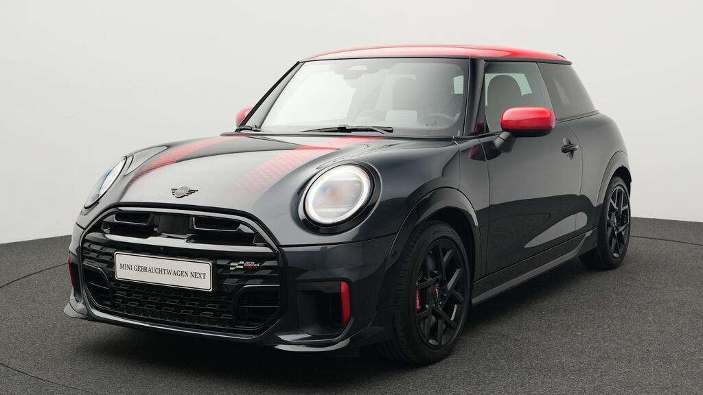 Mini John Cooper Works 5.604 km 38.155 &euro; München 80788
