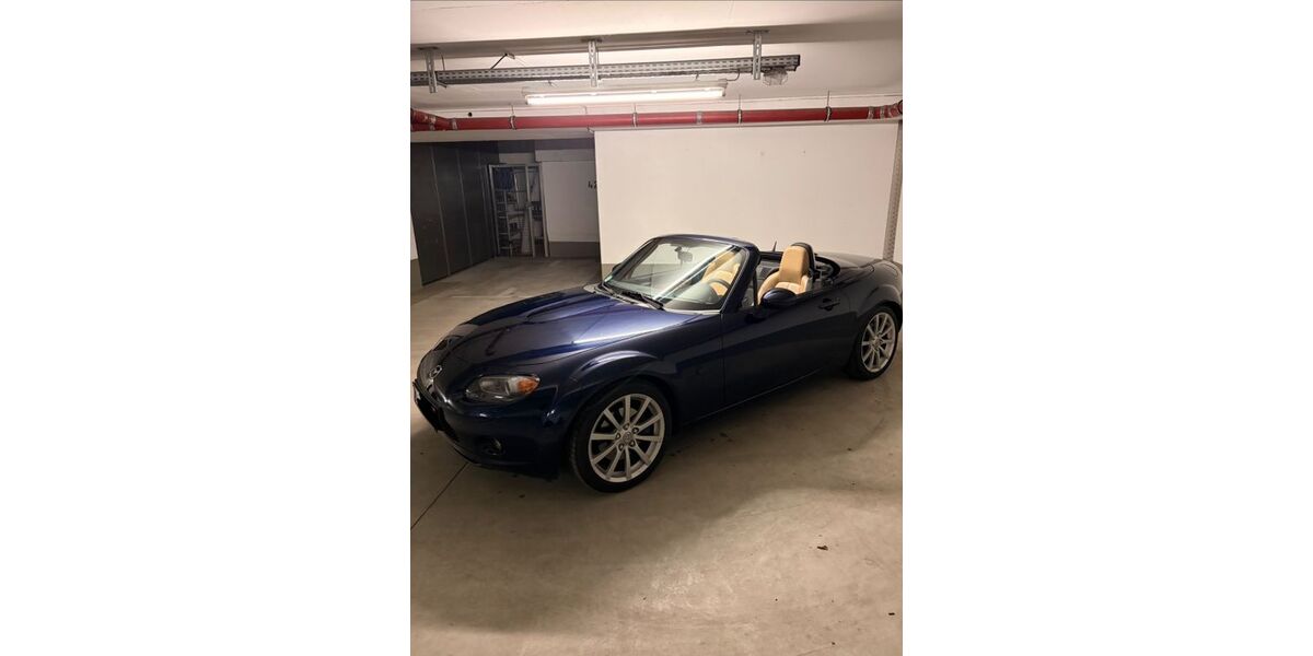 Mazda MX-5 120.000 km 11.600 &euro; München 80802