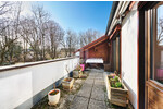 WINDISCH ImmobilieN - Haus in Haus: 4 Zimmer über 2 Etagen zentral & ruhig in Gröbenzell!