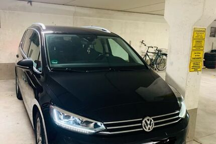 VW Touran 171.000 km 16.900 € München 80686