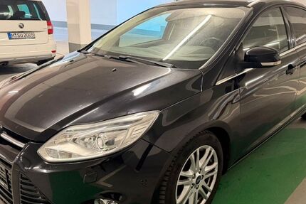 Ford Focus 170.400 km 5.800 &euro; München 81825