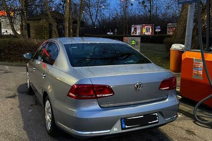 VW Passat 214.000 km 6.400 &euro; München 80939