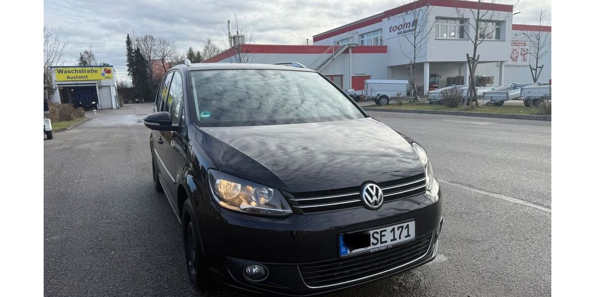 VW Touran 173.000 km 3.800 &euro; München 81243