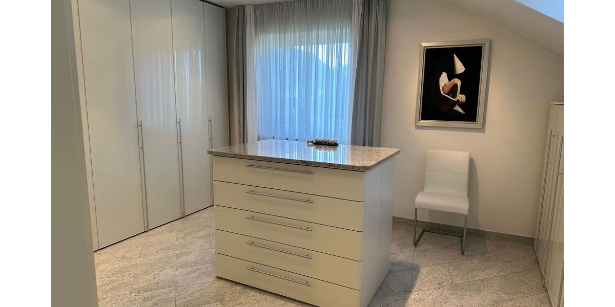 Exklusives EF-Haus auf 1.070 m² parkähnlichem Grund mit unverbaubarem Blick zum EBE Forst - Einfamilienhaus Zorneding | Angebot:27004822