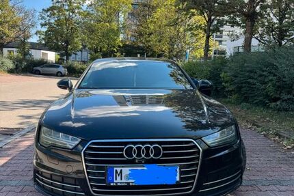 Audi A7 203.953 km 17.500 &euro; Munchen 81375