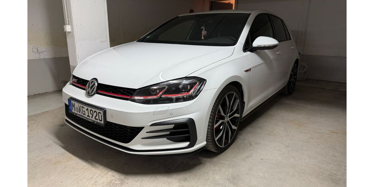 VW Golf 120.000 km 20.000 &euro; Pliening 85652