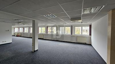 RIESIGE FLÄCHE FÜR IHR UNTERNEHMEN - Wohn- & Geschäftshaus Oberschleißheim | Angebot:25318140