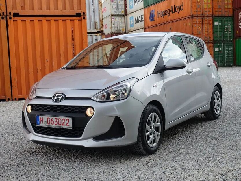 i10