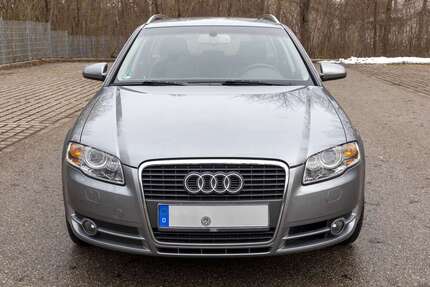 Audi A4 154.000 km 5.350 &euro; Germering 82110