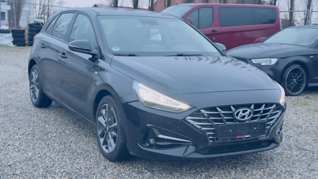 Hyundai i30 41.300 km 20.990 € Puchheim 82178