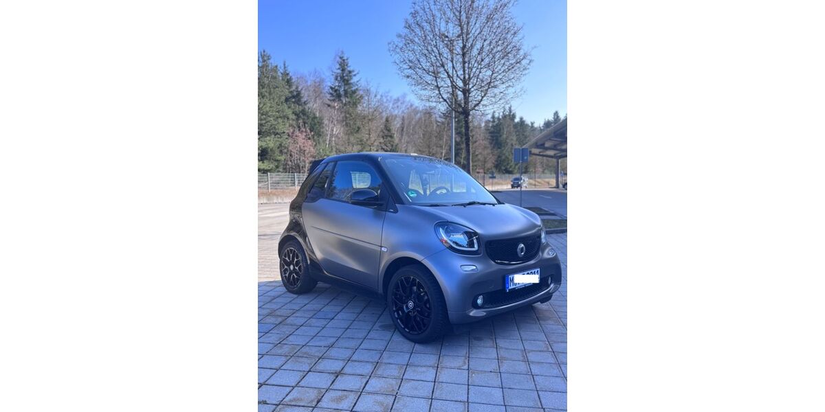 Smart ForTwo 49.100 km 17.500 &euro; München 81371