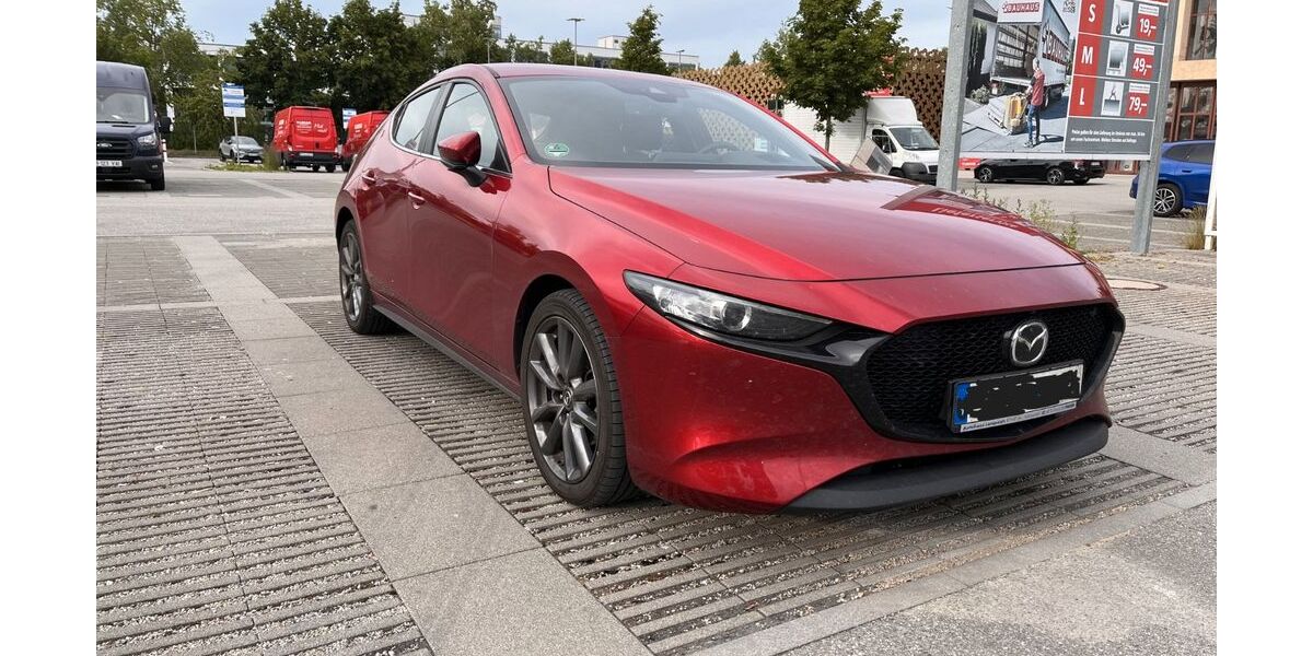 Mazda 3 47.000 km 22.000 &euro; Munchen 80807