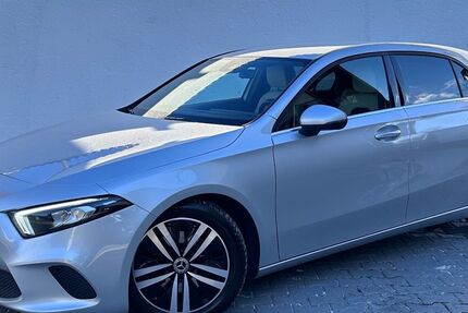 Mercedes-Benz A 220 192.000 km 17.990 &euro; München 81243