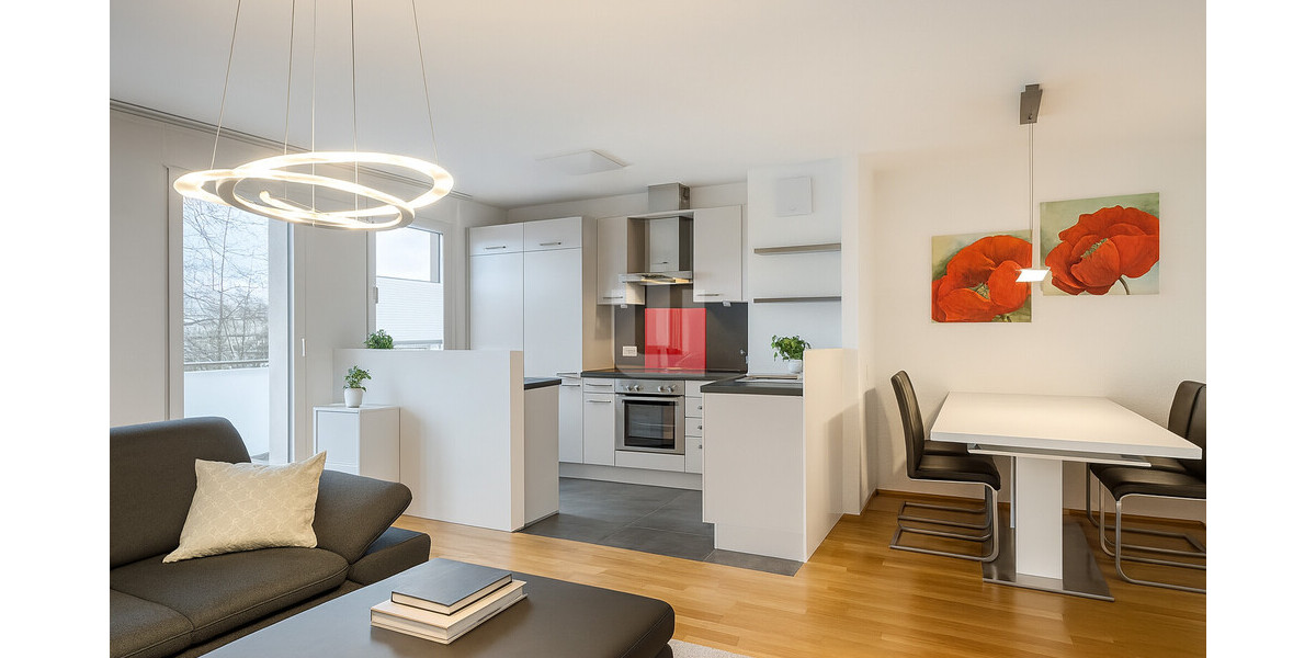 WINDISCH IMMOBILIEN - Neuwertige 3-Zimmer Wohnung mit EBK und Balkon zentral in Gröbenzell 3 zimmer