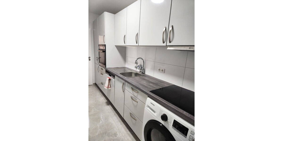 Etagenwohnung München Thalk.Obersendl.-Forsten-Fürstenr.-Solln - 2 Zimmer, 75 m&sup2;, 1.550&euro; | Angebot:26811975