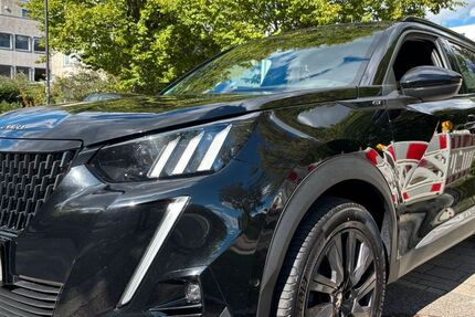 Peugeot 2008 60.000 km 17.440 &euro; Riemerling 85521