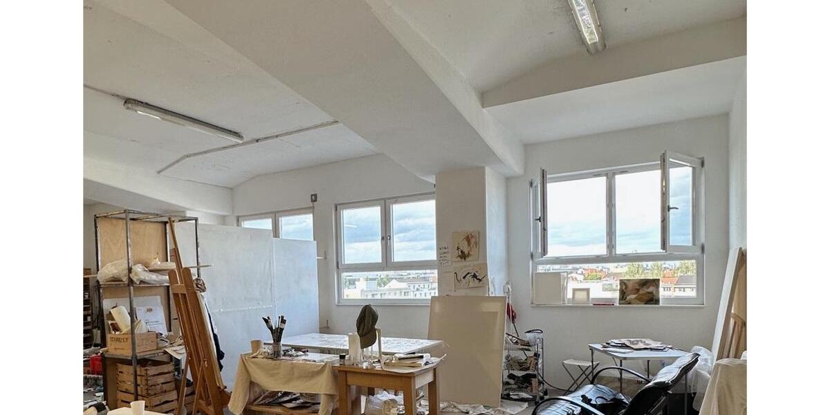 Atelierplatz Fensterplatz ab Februar zu vermieten zimmer