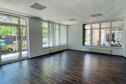 Gewerbeobjekt Dachau Oberaugustenfeld - 1.181&euro; | Angebot:25636174