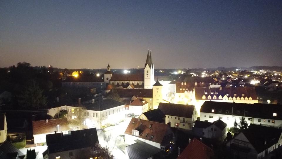 EINMALIGE GELEGENHEIT - 6 ZIMMER WOHNUNG für die ganze Familie 6 zimmer