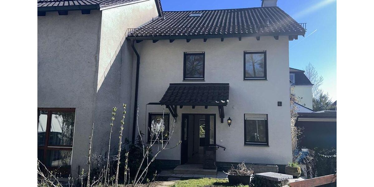 Doppelhaushälfte Oberschleißheim - 5 Zimmer, 160 m&sup2;, 2.850&euro; | Angebot:26153040