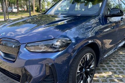 BMW iX3 79.000 km 41.449 &euro; München 81243