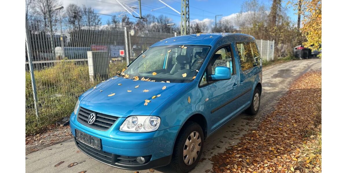 VW Caddy 55.560 km 4.990 &euro; München 81929