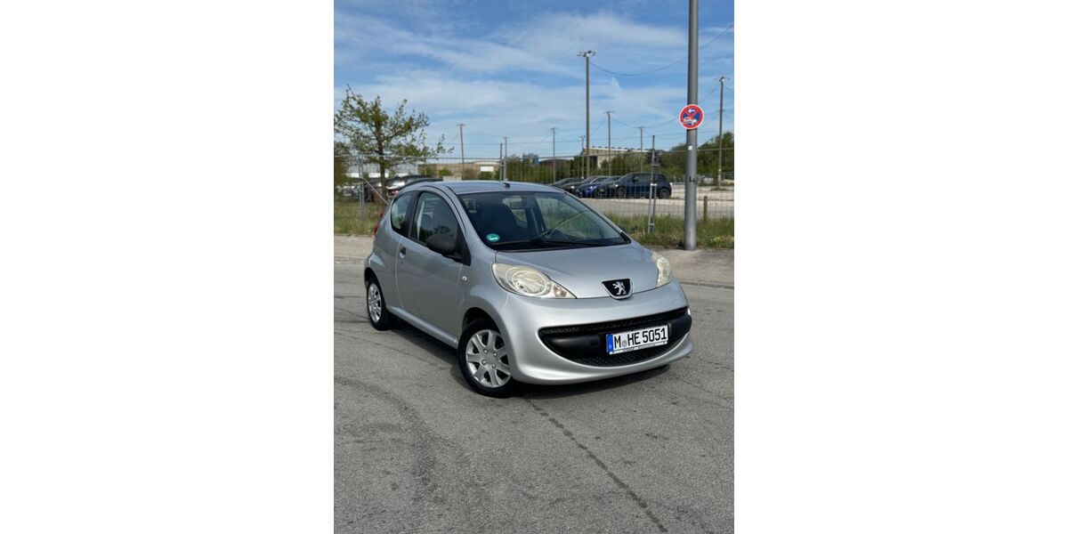 Peugeot 107 166.280 km 1.950 &euro; München 80809