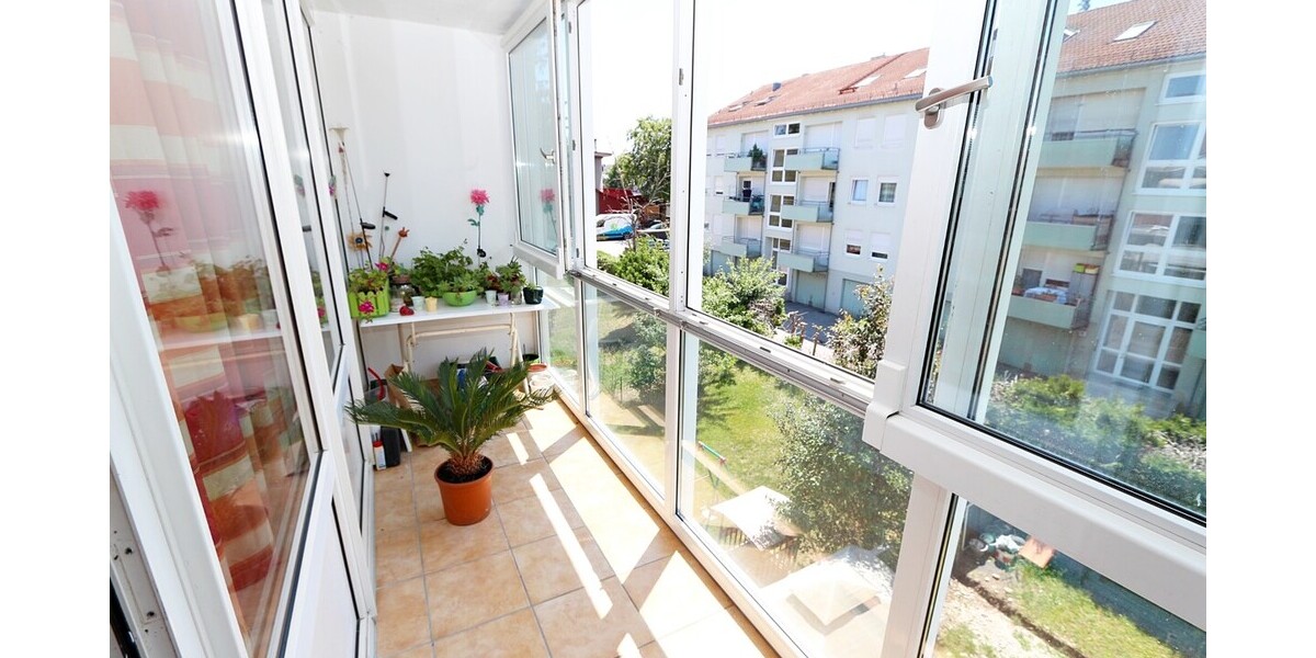 ** einziehen und wohlfühlen ** ruhige 3-Zimmer-WOHNUNG mit 2 sonnigen BALKONEN * zentrumsnah ! TOP ! - Etagenwohnung Germering | Angebot:26948651