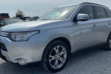 Mitsubishi Outlander 200.000 km 5.999 € München 81829