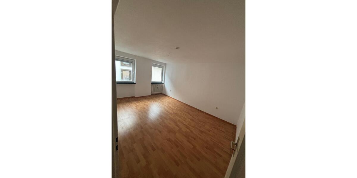 Etagenwohnung München Schwabing-Freimann - 2 Zimmer, 39 m&sup2;, 1.800&euro; | Angebot:25885066