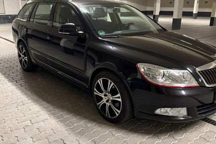Skoda Octavia 92.700 km 4.490 &euro; München 81827