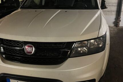 Fiat Freemont 184.000 km 8.800 &euro; Putzbrunn 85640