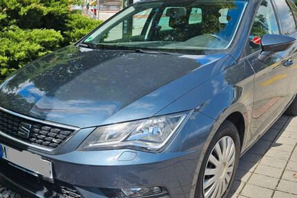 Seat Leon 125.000 km 12.300 &euro; München 81829