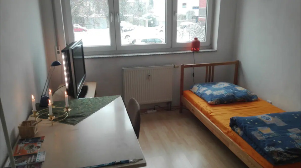 Helles, möbliertes Zimmer in 2er-WG in München – ruhige Lage 1 zimmer