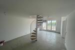 Dachgeschoßwohnung Germering - 2.5 Zimmer, 87 m&sup2;, 1.780&euro; | Angebot:26413582